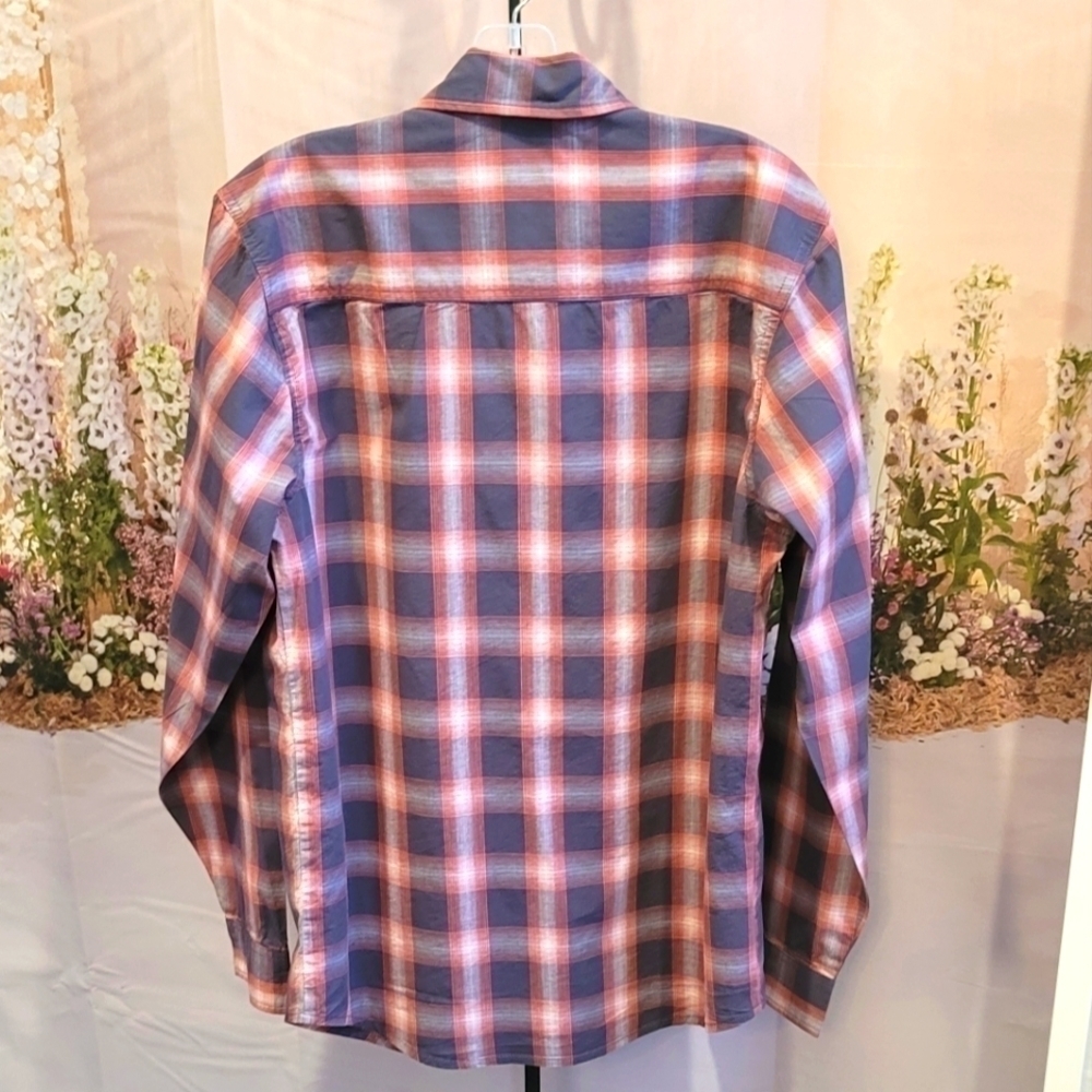 Wrangler Shirt - Picture 2 of 7